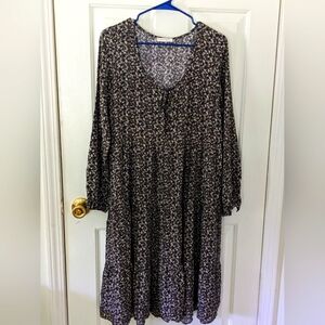 Neuflora black long sleeve dress